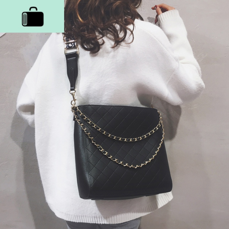 秋冬大容量包包女包新款2020潮绣线菱格斜挎包韩版百搭时尚托特包NEW LAKE女士单肩包