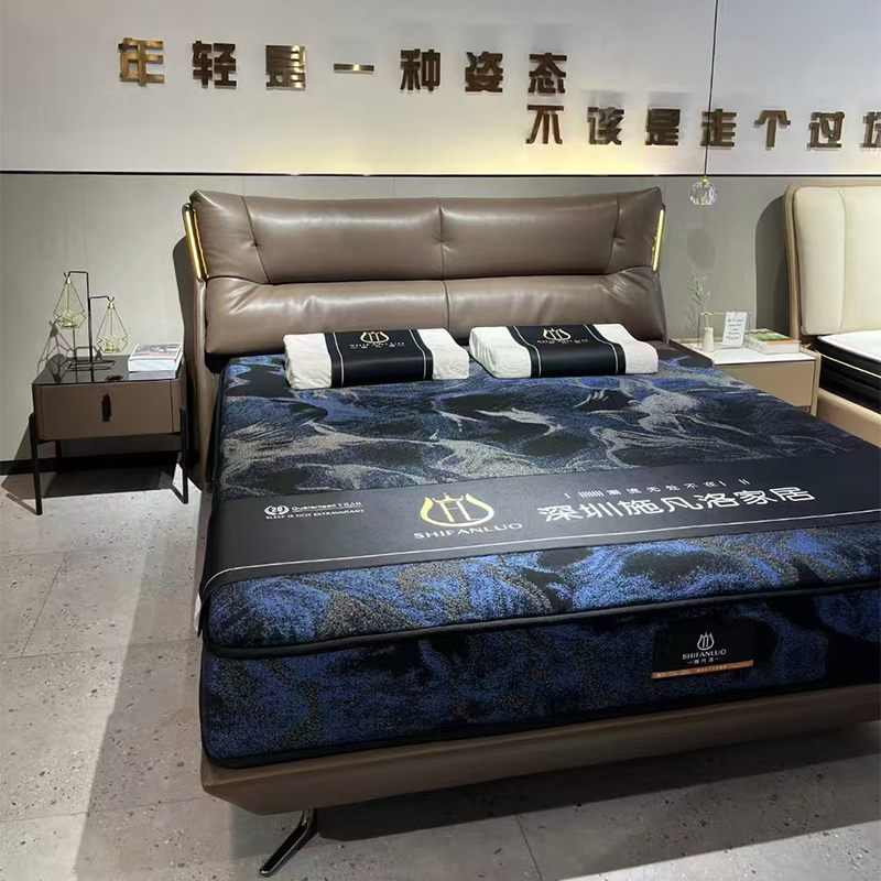 科朔头层牛皮床现代简约皮床工厂展厅实拍轻奢风网红床L390#