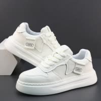 真皮小白鞋男透气轻便运动鞋小众潮流百搭休闲鞋厚底软底舒适板鞋