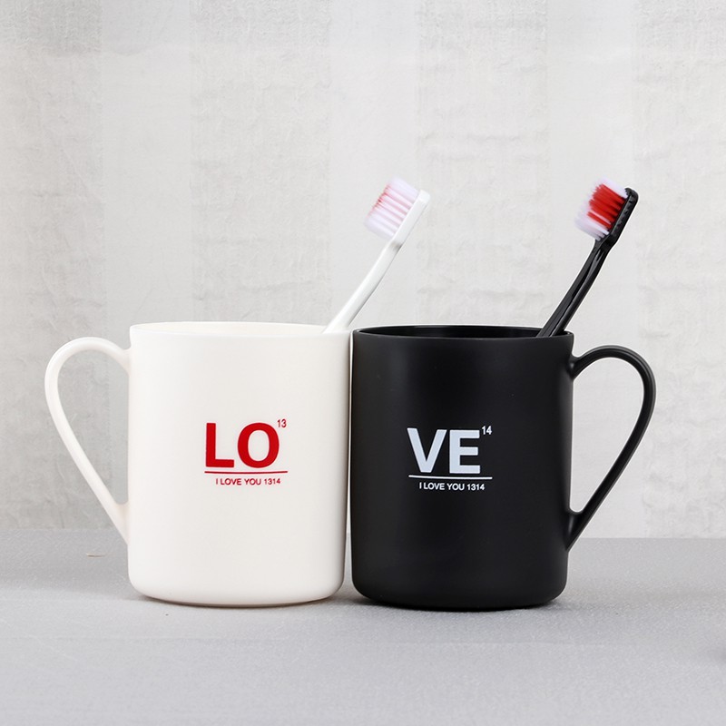 创意简约情侣漱口杯一对塑料结婚洗漱杯套装家用可爱牙缸刷牙杯子 三维工匠 黑白配(一对装)