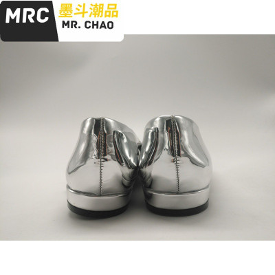 尖头平底银色漆皮鞋2020春款百搭鞋女浅口亮皮社交女鞋大码工作鞋墨斗潮品休闲鞋