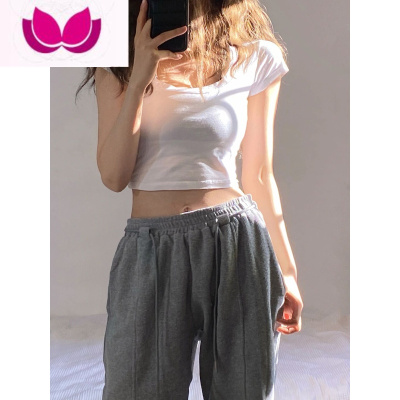 七斓设计感U领白色短袖t恤女2023年夏季新款小众别致纯欲甜辣短款上衣