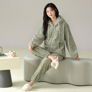 花花公子珊瑚绒睡衣女士秋冬保暖家居服套装加绒加厚外穿2025新款