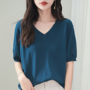时尚V领纯色五分袖套头T恤慵懒宽松休闲春夏新款女士针织半袖