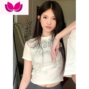 七斓情侣装夏季2023新款小众设计感韩版潮流显瘦短袖T恤一裙一衣套装