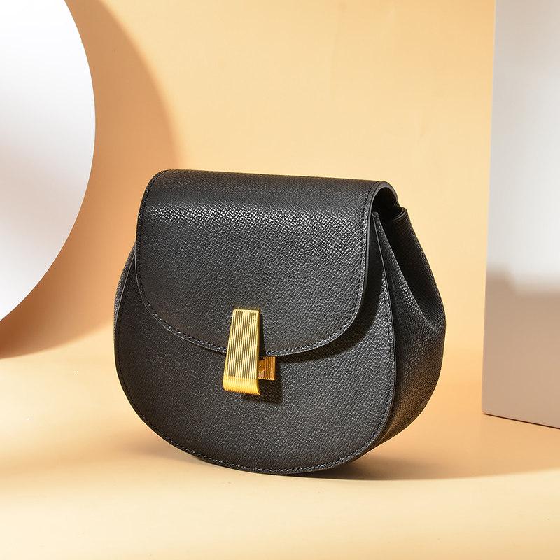 圣大保罗马鞍包女包小单肩斜挎包百搭包包2020春夏时尚新款新款 正品