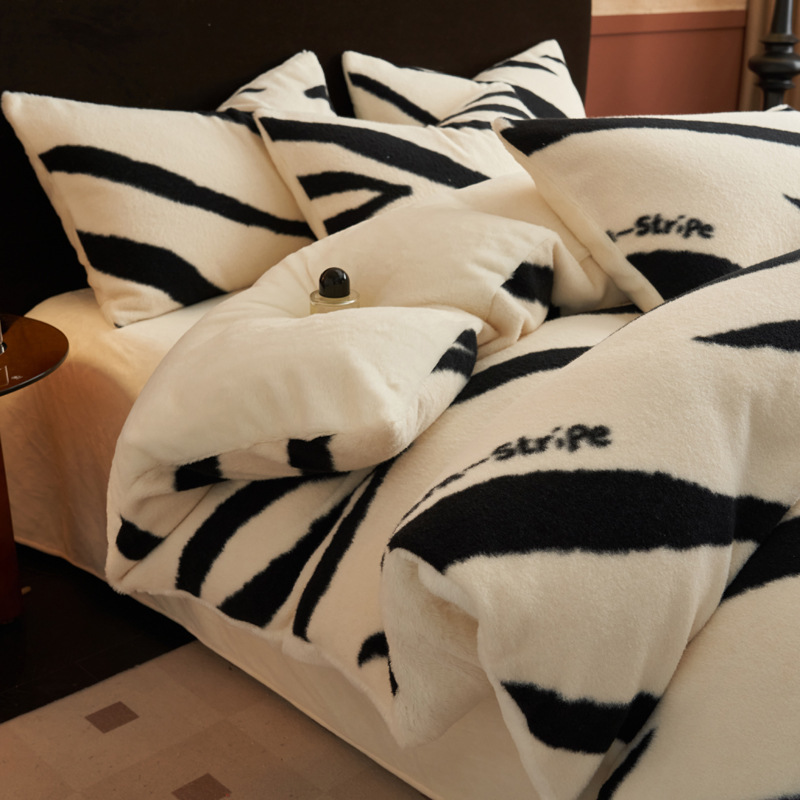 冬季保暖加厚牛奶绒床上四件套新款珊瑚绒床单被套三件套