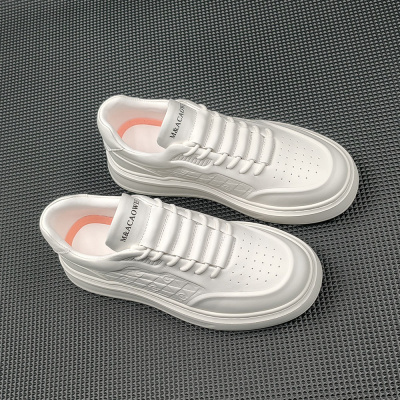 男生轻奢压花板鞋男款潮鞋真皮欧洲站男鞋男士透气高端厚底休闲鞋