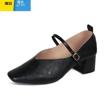 聚范5CM玛丽珍女鞋浅口单鞋方头V口奶奶鞋软皮复古小香风高跟鞋子