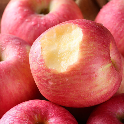 [通货实惠装]陕西洛川苹果红富水果生鲜时令延安苹果整箱脆甜 带箱9.5-10斤80mm果带箱 健康轻食