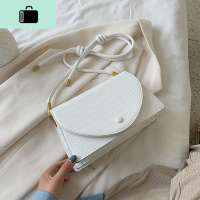 高级感女士包包2020夏季新款潮时尚百搭斜挎包ins网红洋气腋下包NEW LAKE女斜挎包