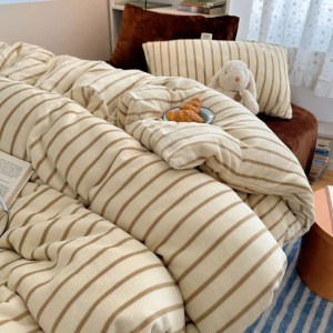 卡通可爱牛奶绒四件套冬季亲肤加厚防静电加绒双面床上用品