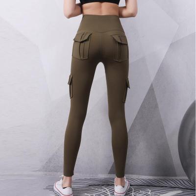 珂卡慕(KEKAMU)外穿口袋健身裤女士运动训练弹力紧身瑜伽裤健美裤春季薄款军绿S