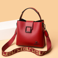 包包女包新款2026斜挎包单肩包时尚女士包包水桶包女欧美