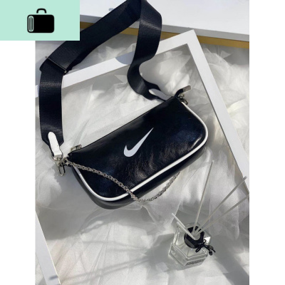 小众包复古暗黑印亮面链条小包复古单肩宽带女斜挎手提法棍腋下包NEW LAKE女斜挎包