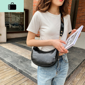 女包2020新款斜挎包大容量百搭洋气休闲单肩包女小包包复古月牙包NEW LAKE 黑色女斜挎包 黑色