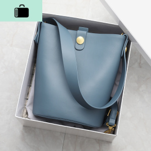 皮女包2020新款小众设计宽肩带水桶包女斜挎小包百搭ins单肩包NEW LAKE女士手提包