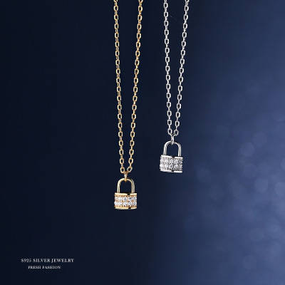 S925银轻奢复古小锁吊坠包包项链锁骨链女小众设计轻奢感配饰批发送女朋友老婆情人节七夕生日礼物