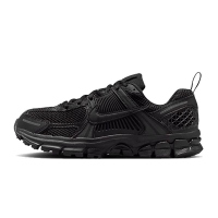 NIKE耐克跑步鞋VOMERO 5 (GS)低帮大童青少年运动鞋HF6998-001 D