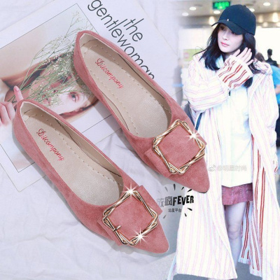 明星同款春季平跟女鞋浅口平底豆豆鞋套脚软底懒人鞋红仙女尖头单鞋平跟(≤1厘米)莎丞