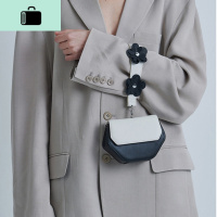 简约小众设计可爱花朵手提包女2020新款时尚百搭气质单肩斜挎小包NEW LAKE女斜挎包