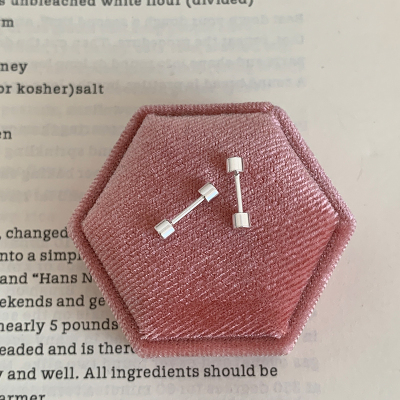 纯银杠铃耳钉养耳洞睡觉免摘简约气质耳骨钉女小众设计感耳环送女朋友老婆情人节七夕生日礼物