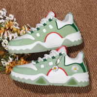 小众设计感男鞋2025新款冬季休闲雏菊板鞋青少年学生厚底运动潮鞋