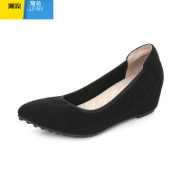 聚范豆豆鞋春季空姐工作鞋黑色久站不累职业舒适软底布鞋坡跟单鞋女秋
