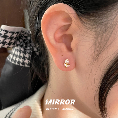 925纯银闪亮郁金香耳钉女耳环耳饰养耳洞小巧简约个性时尚送女朋友老婆情人节七夕生日礼物