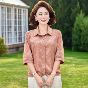 2026年气质妈妈衬衣领女装夏季中袖中老年女士休闲上衣40-60岁女