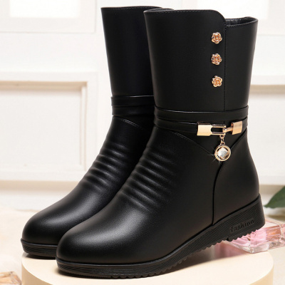 秋冬季新款妈妈棉鞋平底中筒靴加绒保暖女士靴子中老年女靴子