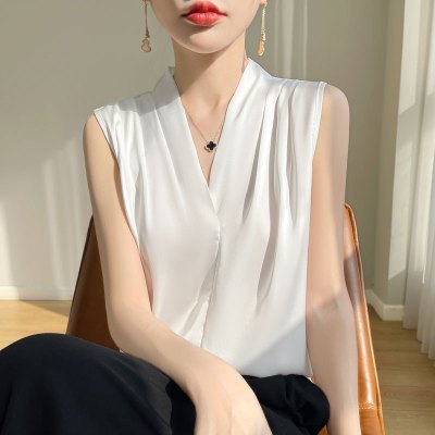 丝绸缎面2025春夏季女装新修身v领宽肩短款内搭无袖上衣吊带背心