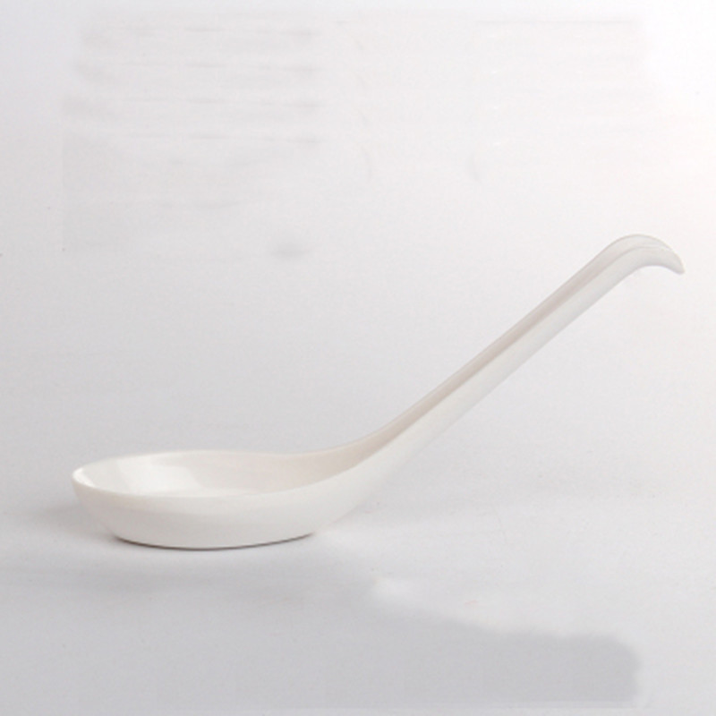 家用厨房长柄塑料小汤勺白色儿童吃饭勺子成人仿瓷密胺汤勺钩尾勺