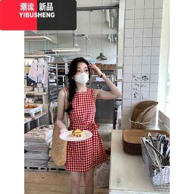 YIBUSHENG茶歇法式红色格子吊带连衣裙2024新款无袖背心小个子季短裙海边