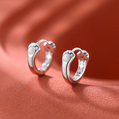 s925银针小猫爪耳扣女时尚小众设计猫咪耳圈甜美个性百搭ins耳饰送女朋友老婆情人节七夕生日礼物