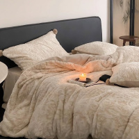 双面高克重仿兔毛绒花牛奶绒四件套轻奢冬季保暖毛边被套床品