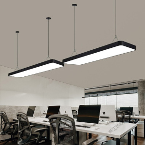 苏宁放心购 办公室吊灯led长条灯商场店铺超市写字楼饭馆吸吊两用工程平板吊线灯长方形餐厅吊灯学校办公灯具 黑框圆角12 默认颜色