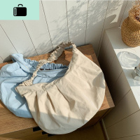 ins网红博主同款牛角皱褶小众设计大容量饺子包斜挎女包2020新款NEW LAKE女斜挎包