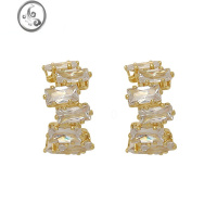 JiMi「星光」法式高级感简约耳夹女无耳洞蚊香盘不规则锆石c形耳环