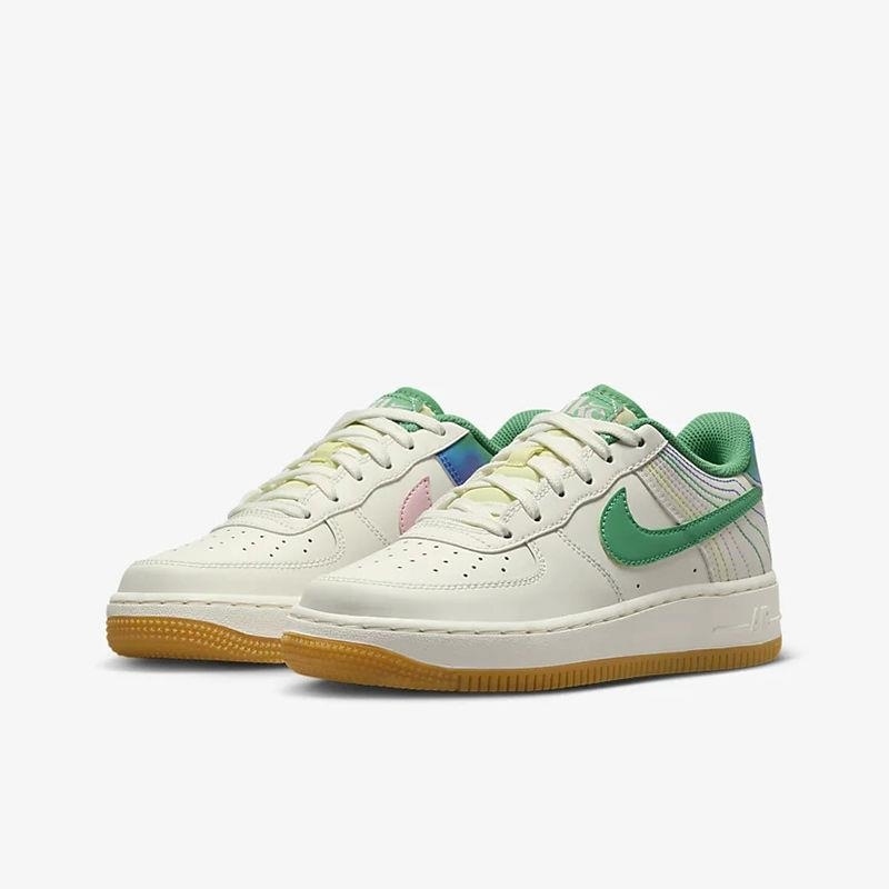 NIKEAIR休闲鞋AIR FORCE 1低帮大童青少年低帮板鞋FJ7540-100 C