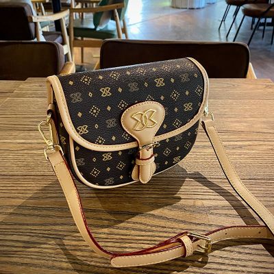 小亚天女包2020新款复古小众设计马鞍包时尚潮流斜挎小包洋气百搭单肩包咖啡色