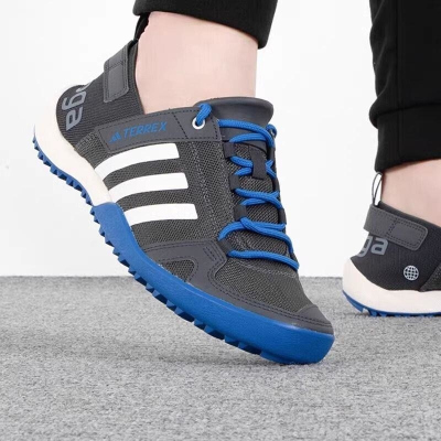 ADIDAS阿迪达斯户外鞋运动休闲舒适透气低帮男女溯溪鞋HP8637 C