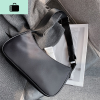 2020初春新款斜挎尼龙布黑色复古网红ins腋下小包法棍包单肩包女NEW LAKE女士单肩包