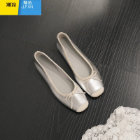 聚范皮版~方头浅口蝴蝶结芭蕾舞鞋女甜美平软底法式复古单鞋子