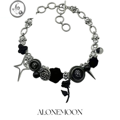 JiMi荆棘玫瑰中式朋克绒花钛钢项链重工钮扣锁骨链