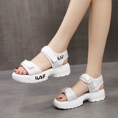 婕秘魔术贴运动凉鞋女夏平底ins网红松糕字母露趾学生罗马鞋休闲