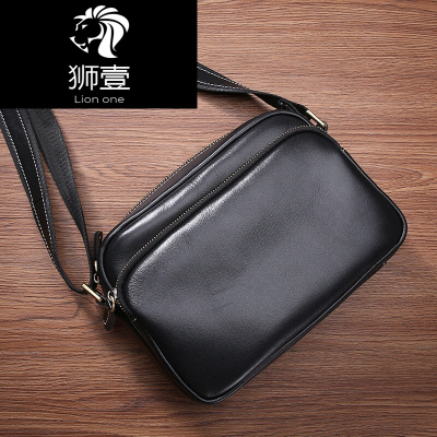 狮壹（Lionone）单肩包斜挎包男迷你小包包潮男士头层牛皮休闲黑色默认颜色