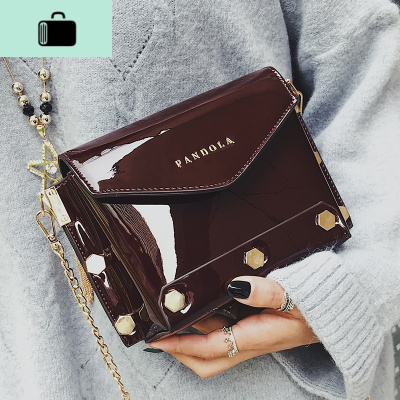 包包女2020新款潮ins超火时尚漆皮休闲铆钉百搭链条单肩斜挎女包NEW LAKE女士单肩包