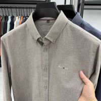 棉轻奢面料色纺纱线手感好高品质男士衬衣刺绣小标