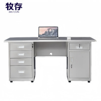 不 锈钢办公桌